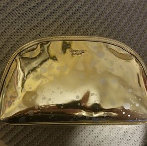 Victoria's secret makeup bad nwt